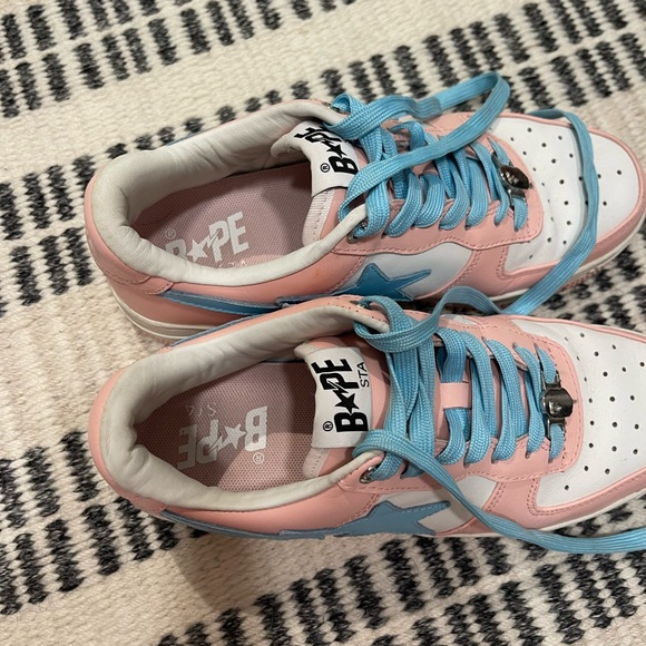 Bathing Ape Bape sneakers size 39 blue and pink. Never worn!!! - Picture 6 of 6